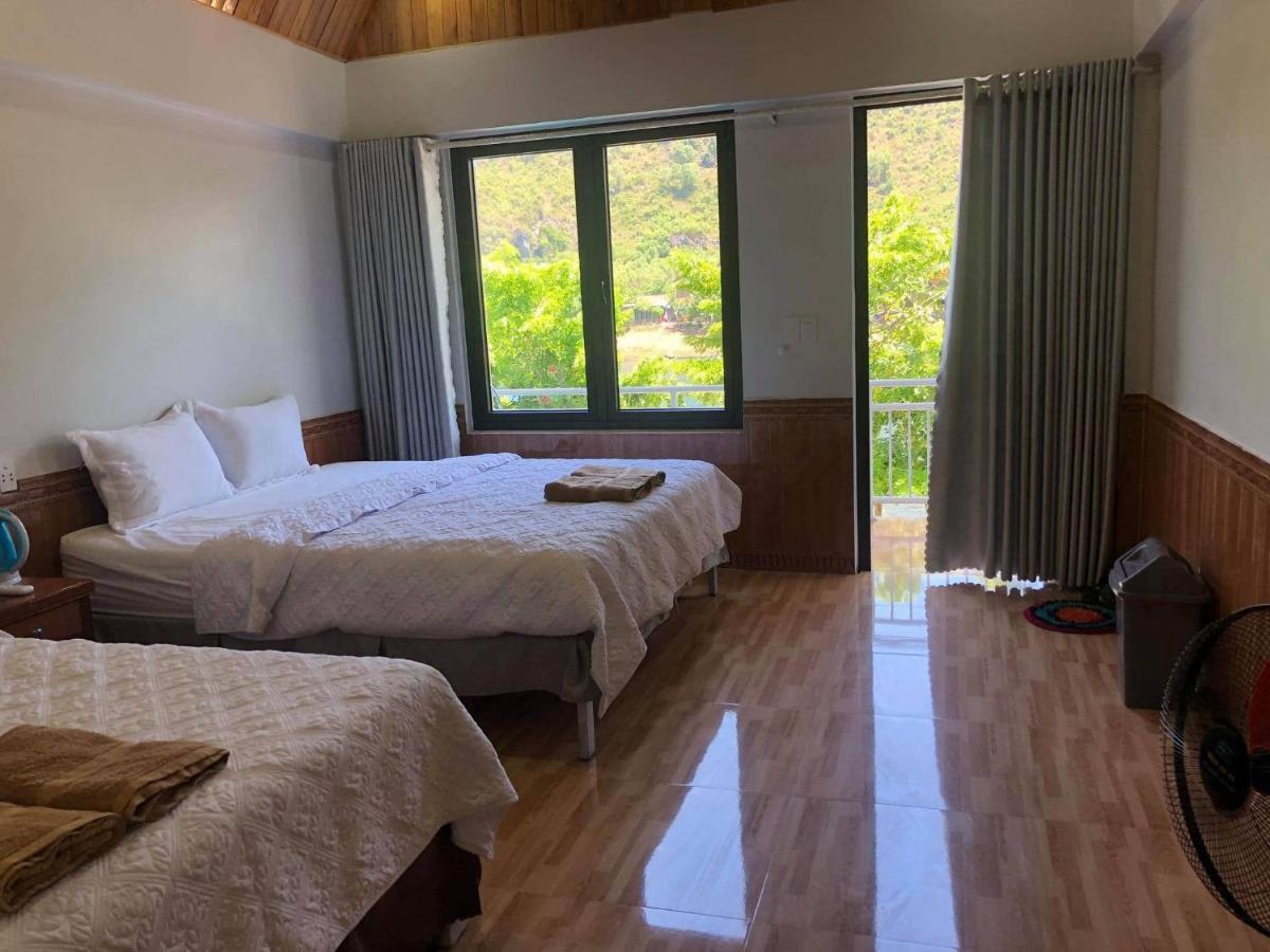Restful River Homestay