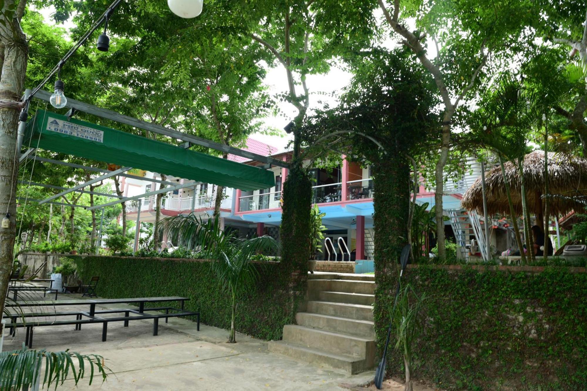 Homestay Restful River *