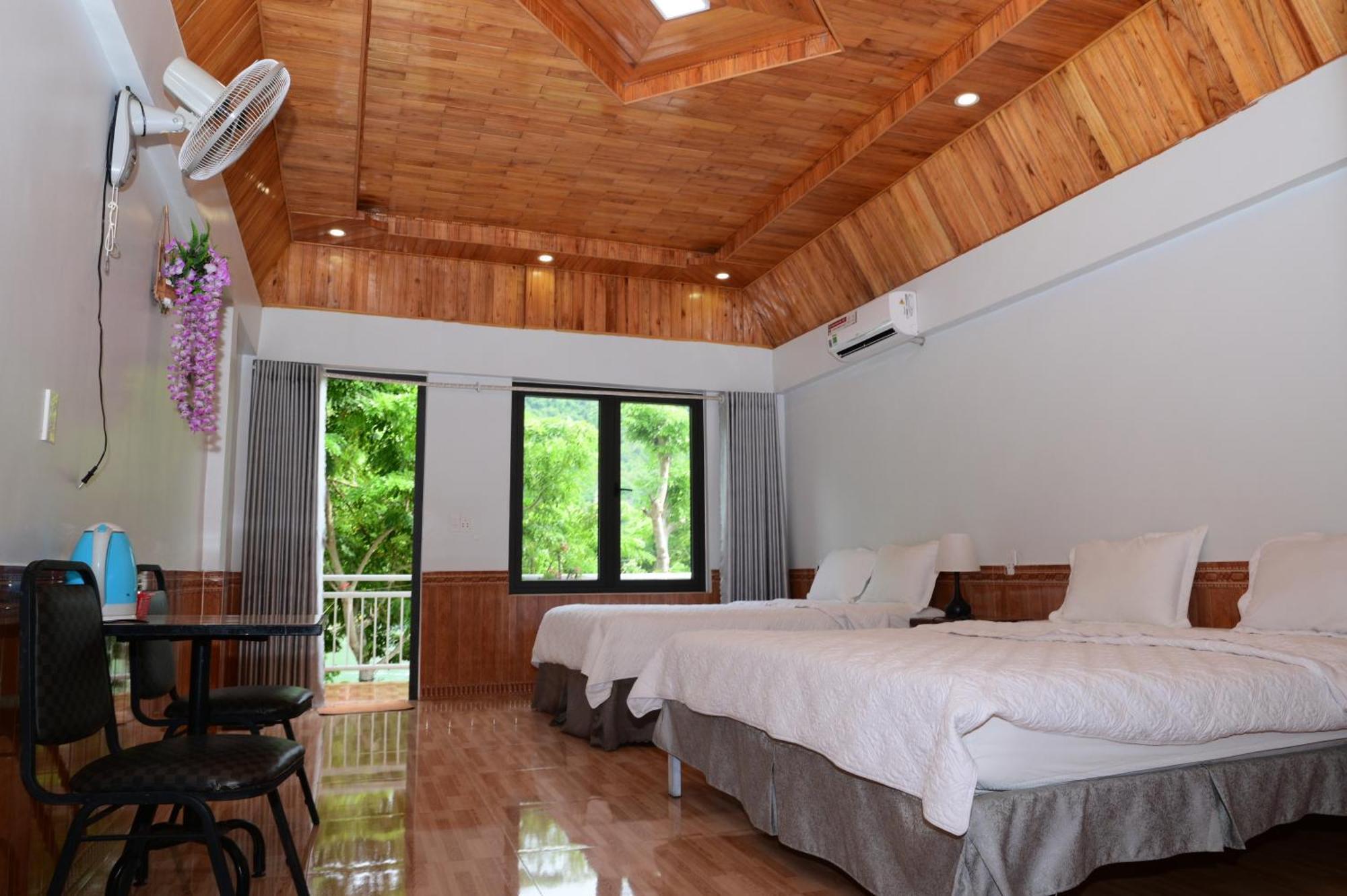 Restful River Homestay Phong Nha